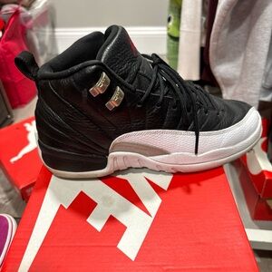 Jordan Athletic Shoes Black and White